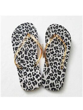 Flip Flops Grey Black Leopard Animal Silver Glittery Print Cognac Straps. NWT